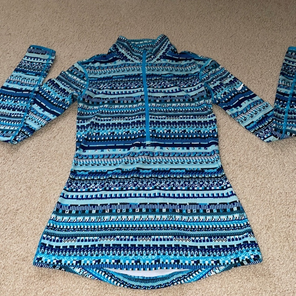 Women’s Nike Long Sleeve Shirt